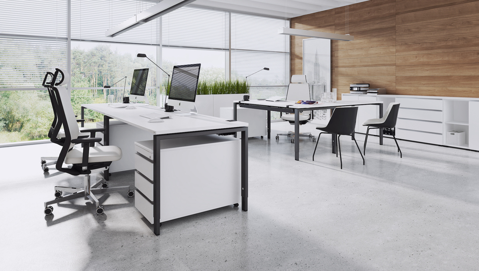 Viel natürliches Licht, helle Einrichtung – so lässt sich Strom für künstliche Beleuchtung sparen.