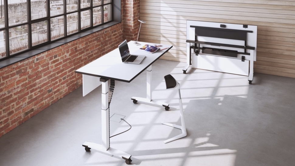 OKA JumpFlex: Mehr Flexibilität mit höhenverstellbarem Tisch