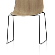 OKA 3D-Chair detail: Wire sledge base